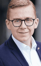 В очках плащ Майнкрафт — скачать бесплатно